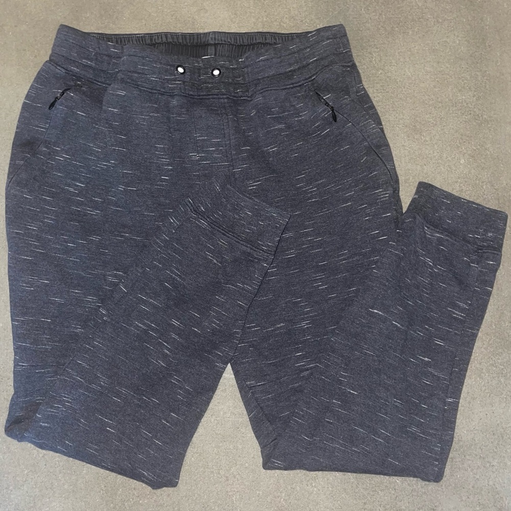 On The Byas Gray Jogger Size Small